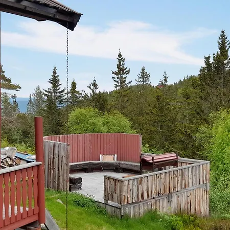 5 Bedroom Cozy In Lifjell